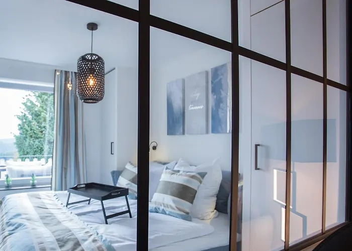 Ferienwohnung Schöne Aussicht mit Massagesessel, Infrarotpanel, Panoramablick, Balkon